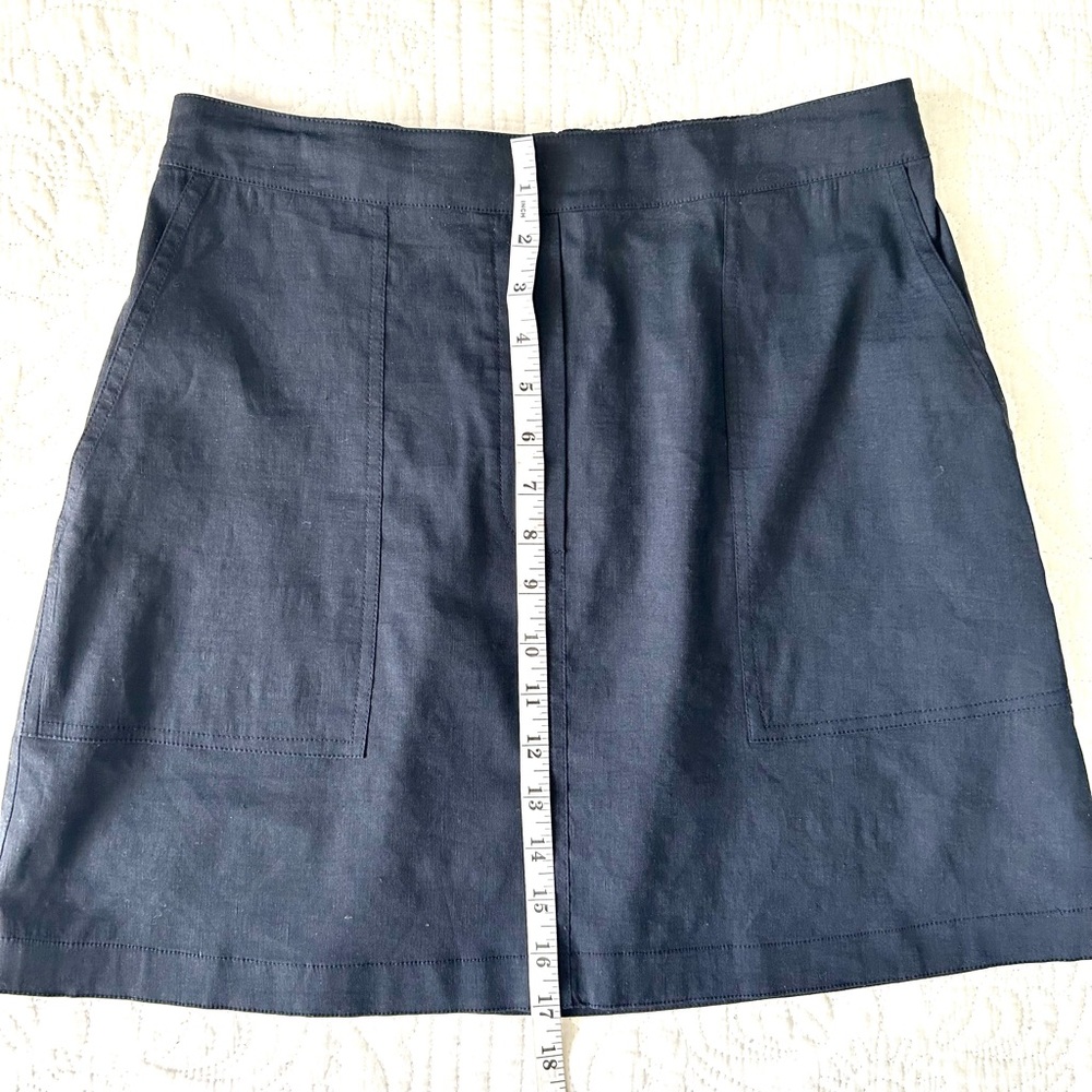 Theory Navy Blue Linen Blend Mini Skirt in Medium, NWOT - Picture 3 of 5
